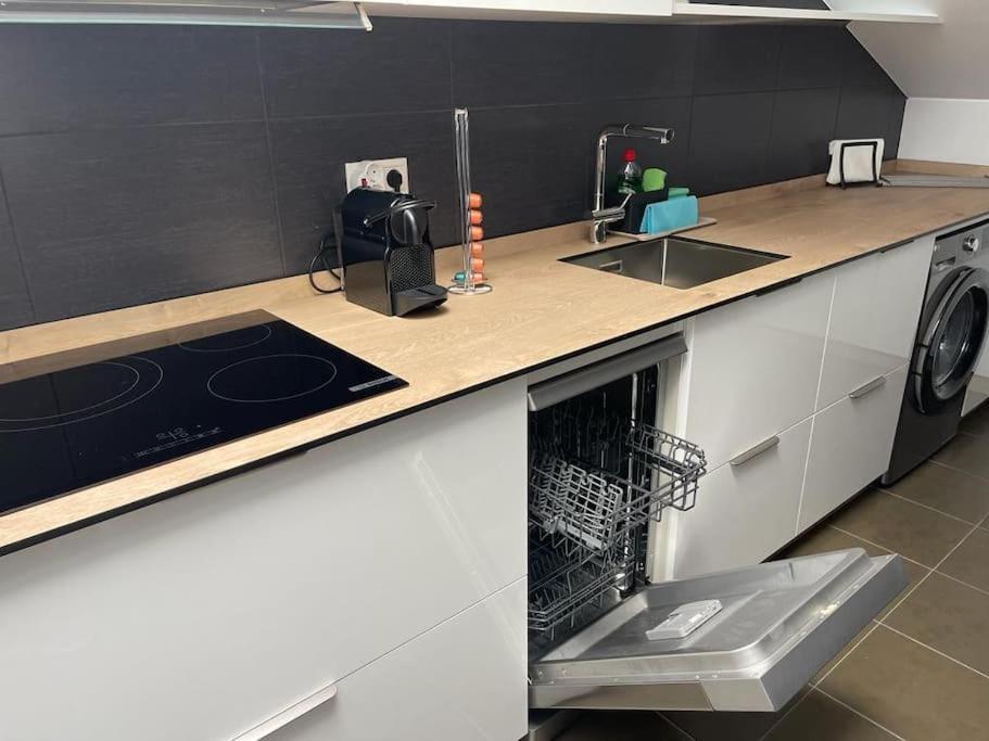 Apartamento A Estrenar Con Vistas Naroa Corcubión Extérieur photo