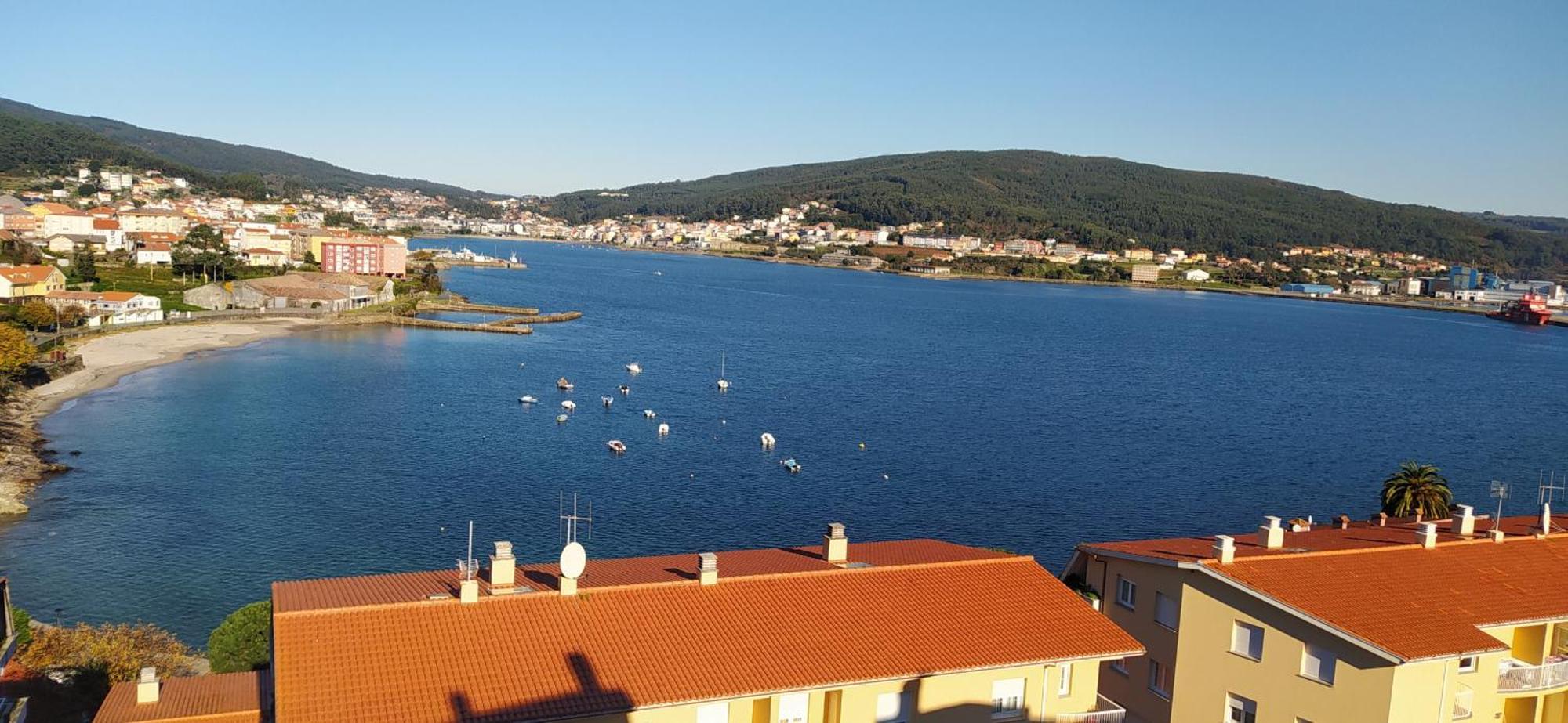 Apartamento A Estrenar Con Vistas Naroa Corcubión Extérieur photo